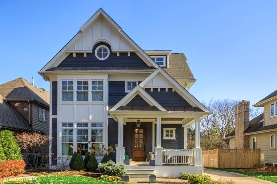 Property photo of 625 S Monroe Street in Hinsdale, Illinois