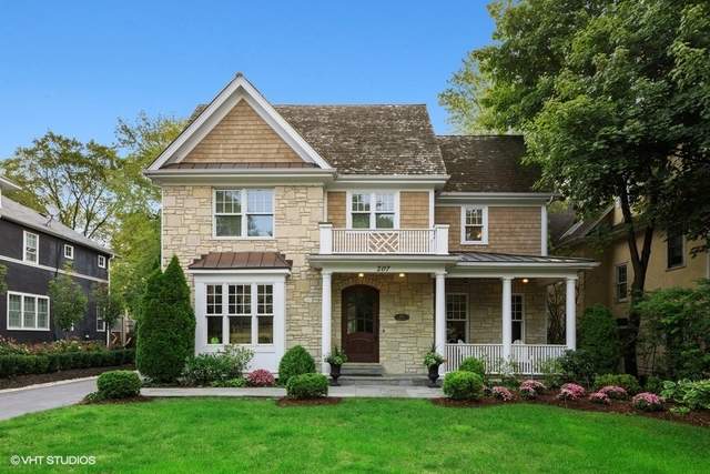 Property photo of 207 N Vine Street in Hinsdale, Illinois