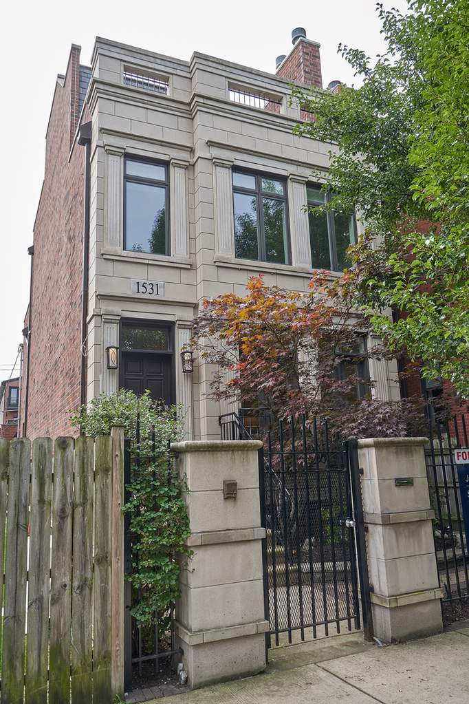 Property photo of 1531 W George Street in Chicago, Illinois