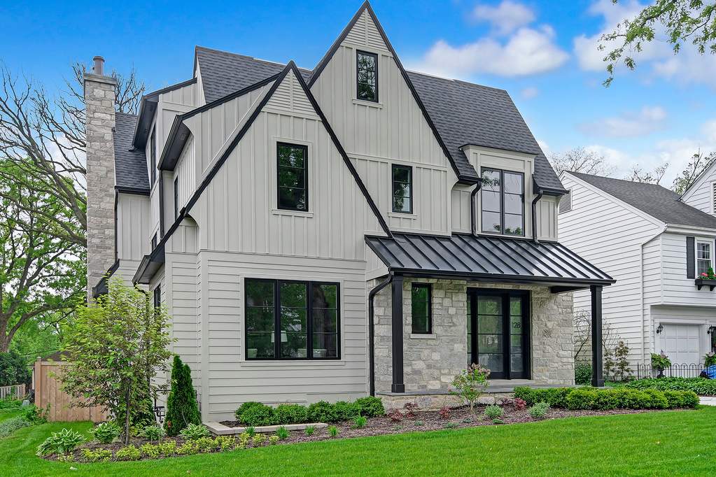 Property photo of 128 The Lane in Hinsdale, Illinois
