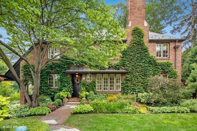 Property photo of 425 S Elm Street in Hinsdale, Illinois