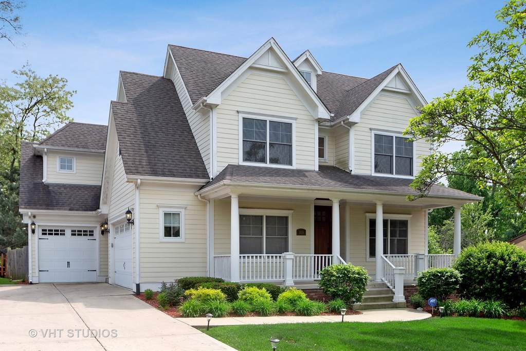 Property photo of 109 4th Street in Downers Grove, Illinois
