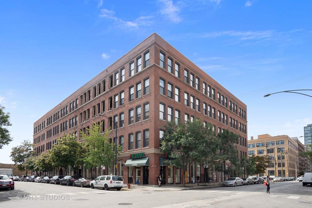Property photo of 400 S Green Street #308 in Chicago, Illinois