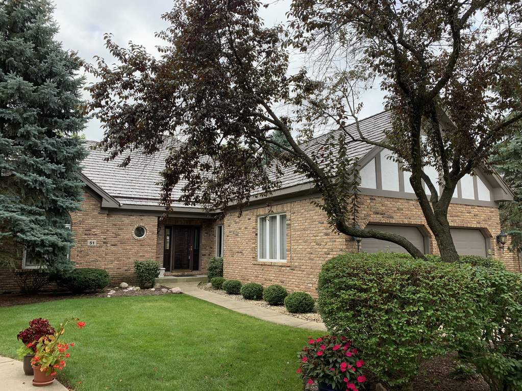 Property photo of 51 Chesterfield Court in Burr Ridge, Illinois