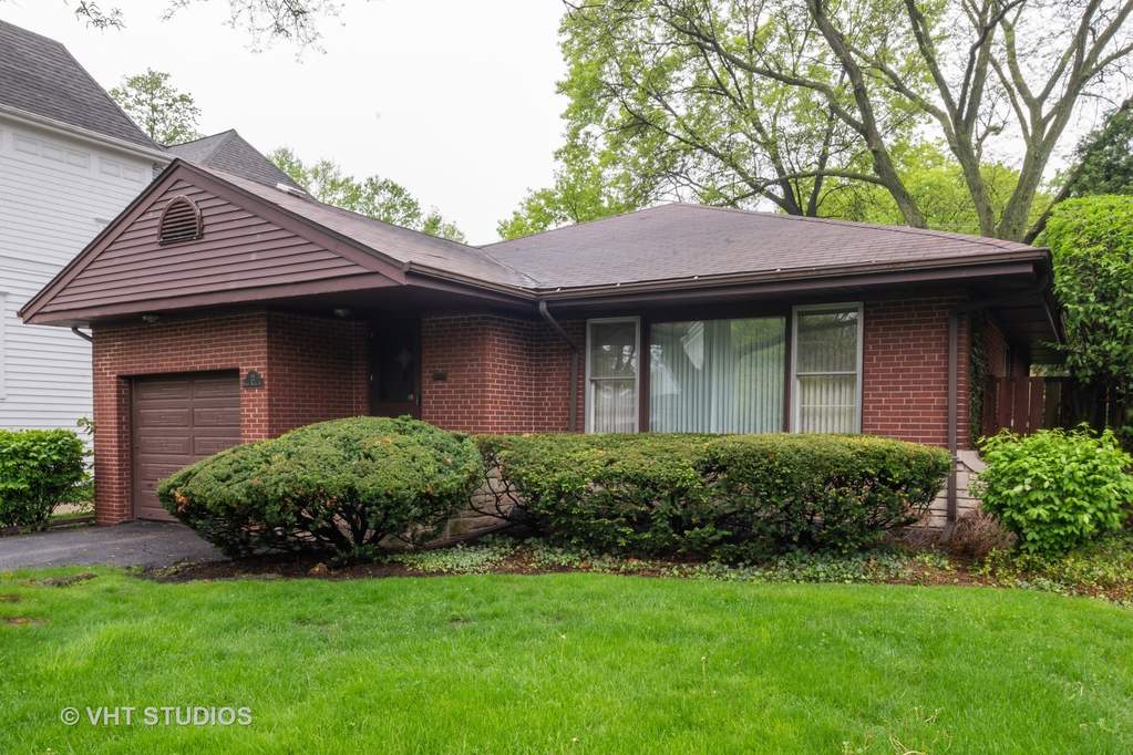 Property photo of 22 N Bruner Street in HINSDALE, Illinois