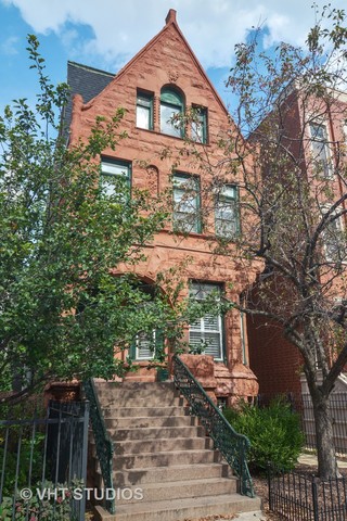 Property photo of 1128 W Fullerton Avenue #5 in CHICAGO, Illinois