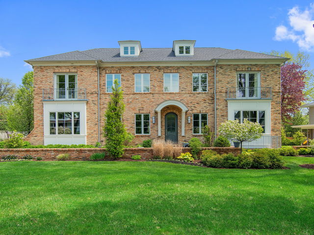 Property photo of 323 N Quincy Street in HINSDALE, Illinois
