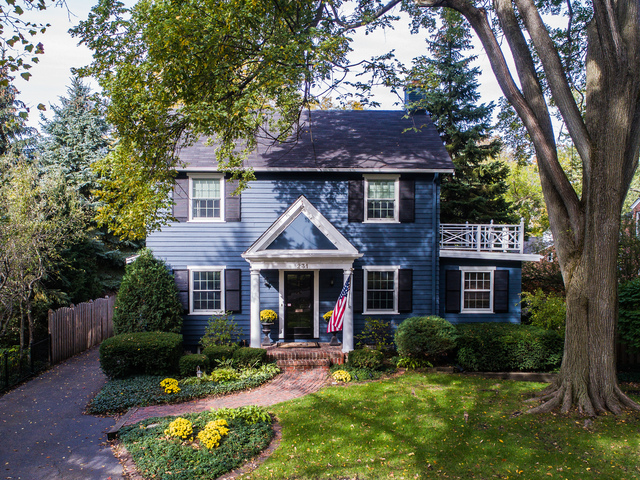 Property photo of 231 E Hickory Street in HINSDALE, Illinois