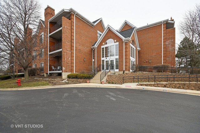 Property photo of 69 Hunt Club Drive #69 in ST. CHARLES, Illinois