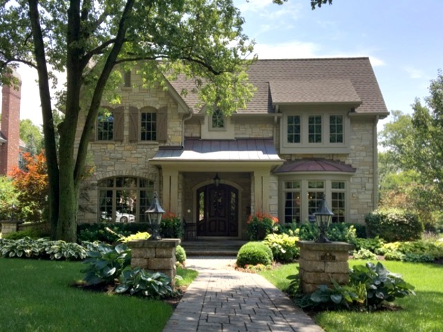 Property photo of 740 W North Street in HINSDALE, Illinois