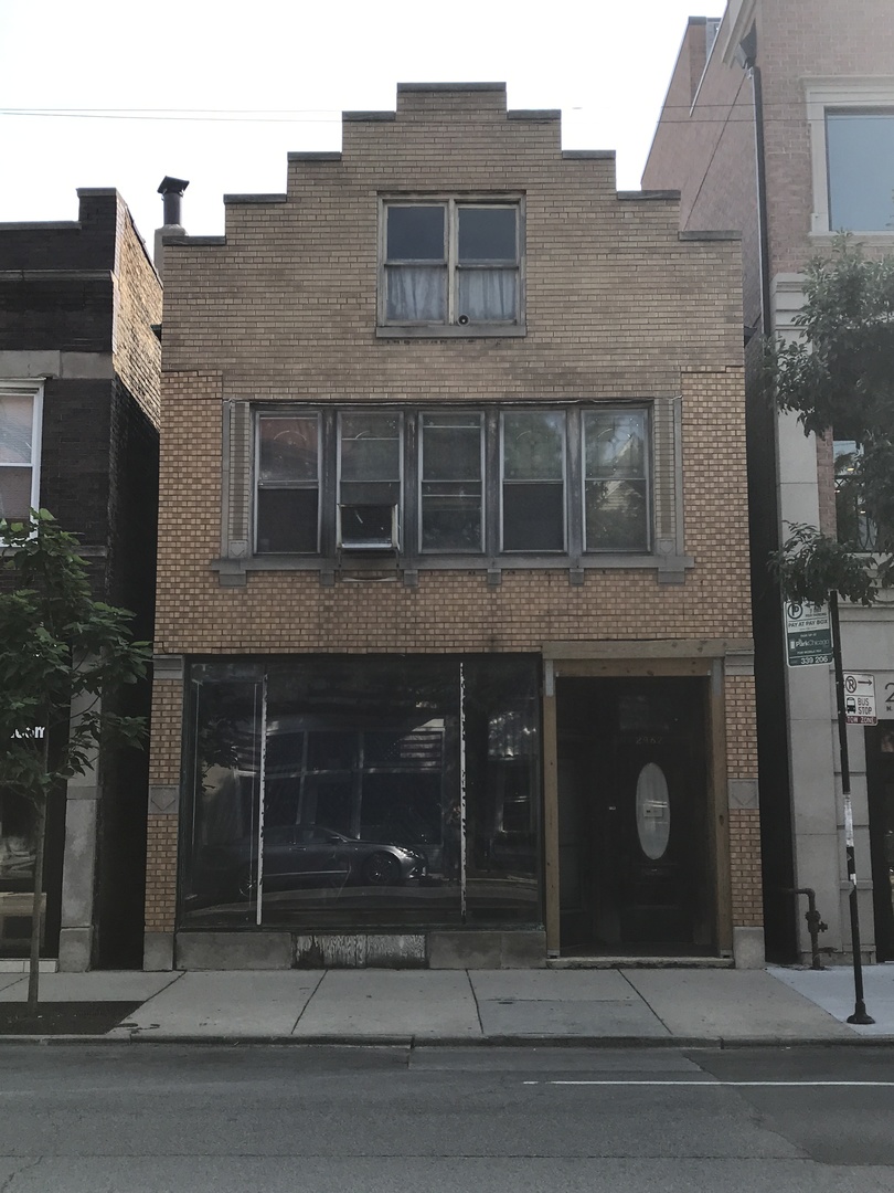 Property photo of 2962 N Lincoln Avenue in CHICAGO, Illinois