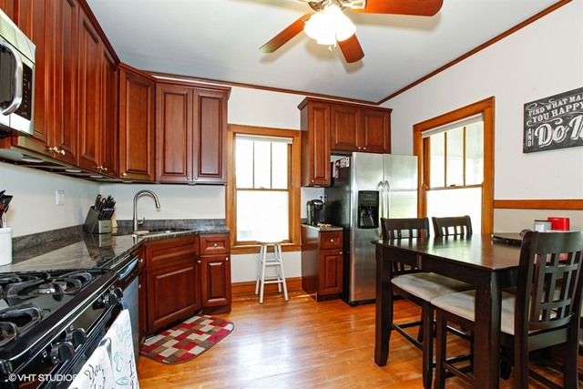 Property gallery photo