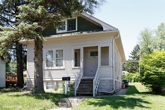 Property photo of 220 S Lincoln Street in WESTMONT, Illinois
