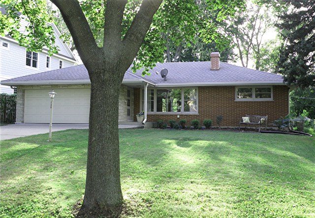 Property photo of 434 N Quincy Street in HINSDALE, Illinois
