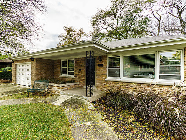 Property photo of 9220 Harding Avenue in EVANSTON, Illinois