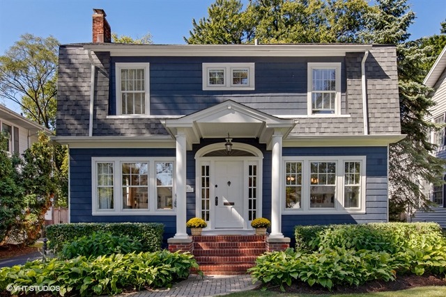 Property photo of 18 S Elm Street in HINSDALE, Illinois