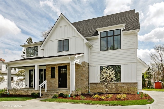 Property photo of 909 S Madison Street in HINSDALE, Illinois