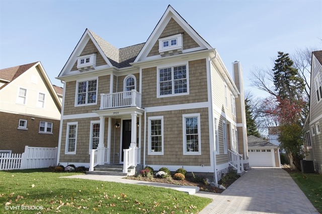 Property photo of 3923 Johnson Avenue in WESTERN SPRINGS, Illinois