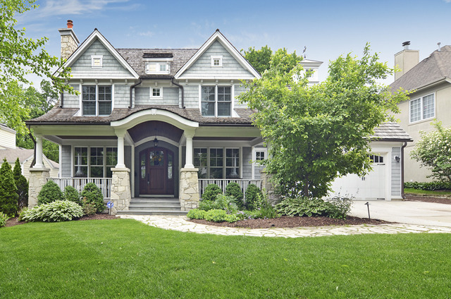 Property photo of 227 Holmes Avenue in CLARENDON HILLS, Illinois