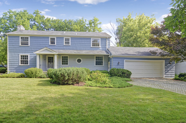 Property photo of 1328 Maple Street in WESTERN SPRINGS, Illinois