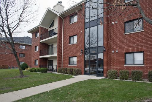 Property photo of 18124 Rita Road #1C in TINLEY PARK, Illinois