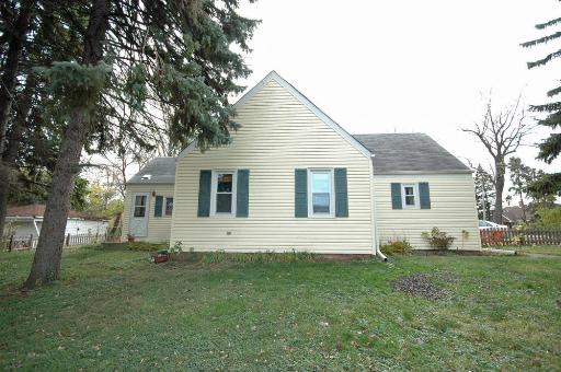 Property photo of 201 E Richmond Street in WESTMONT, Illinois