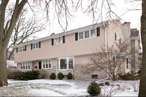 Property photo of 126 W Seventh Street in HINSDALE, Illinois