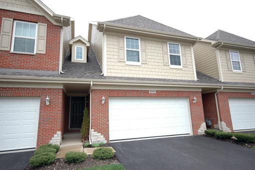 Property photo of 10s461 Carrington Circle #B in BURR RIDGE, Illinois