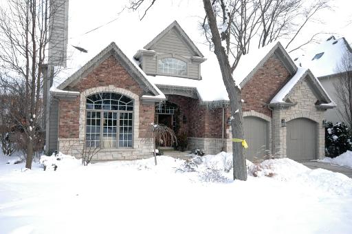 Property photo of 338 Ruby Street in CLARENDON HILLS, Illinois