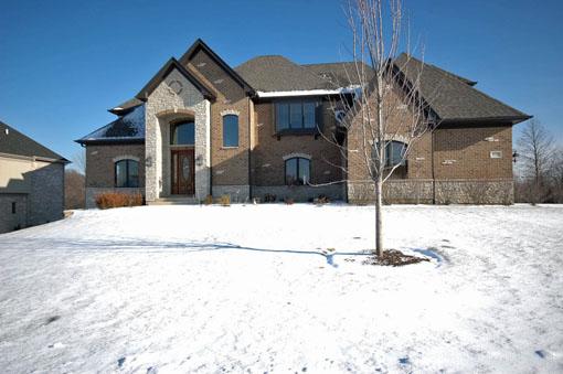 Property photo of 9745 Secret Forest Drive in BURR RIDGE, Illinois