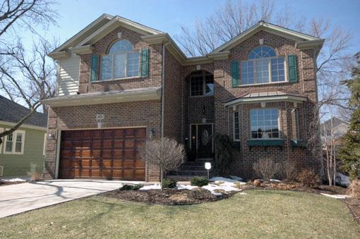 Property photo of 4528 Washington Street in DOWNERS GROVE, Illinois