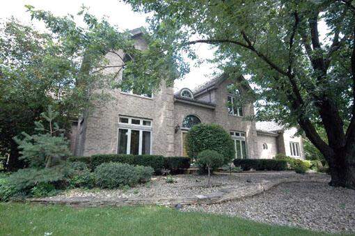Property photo for confidential WILLOWBROOK listing MLS 6631850