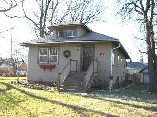Property photo of 4928 Whiffin in DOWNERS GROVE, Illinois