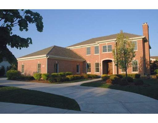 Property photo of 6764 Fieldstone in BURR RIDGE, Illinois