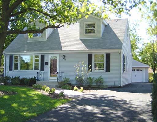 Property photo of 229 Indianapolis in DOWNERS GROVE, Illinois