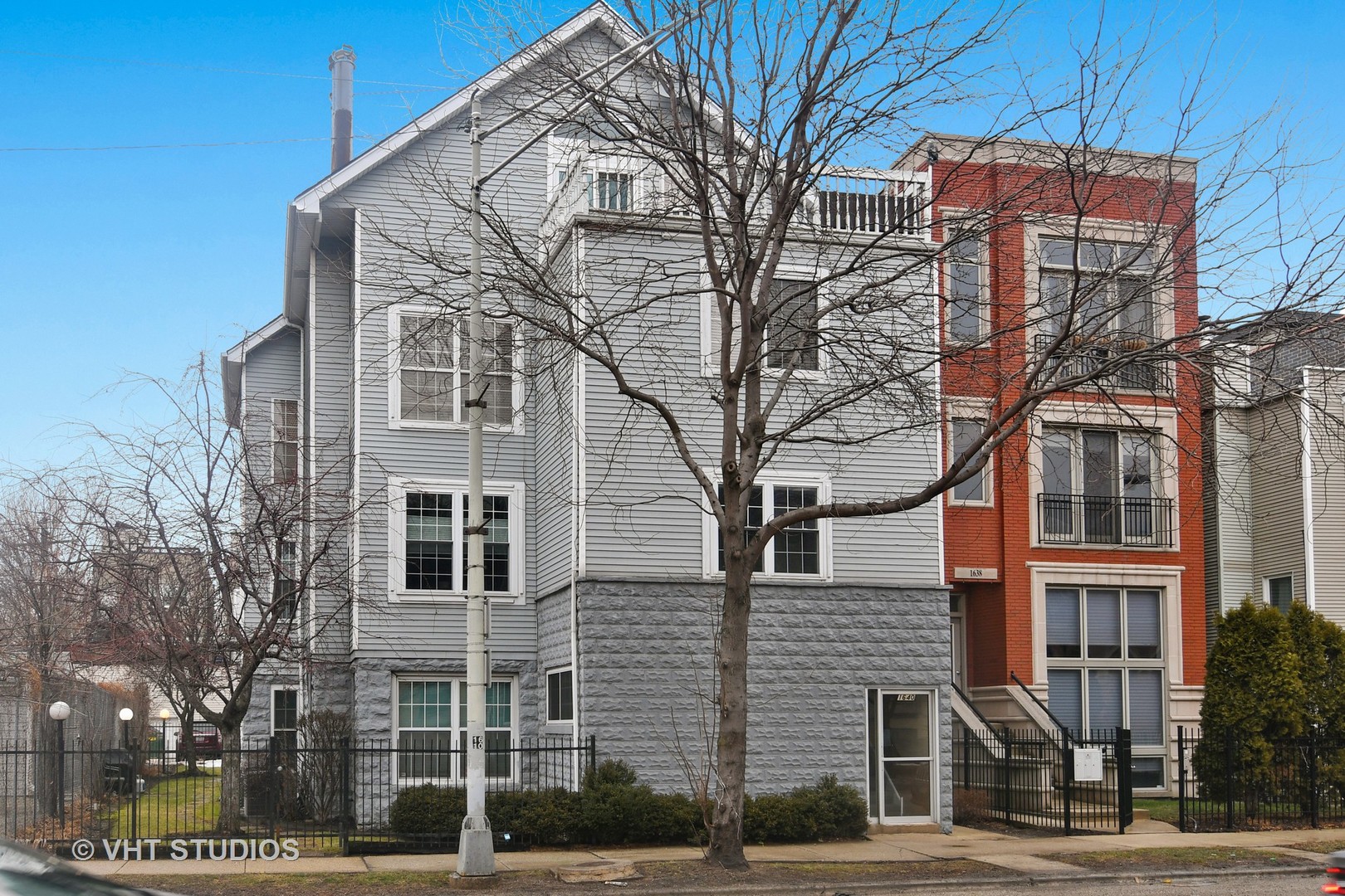 Property photo of 1640 W Diversey Parkway #2R in Chicago, Illinois