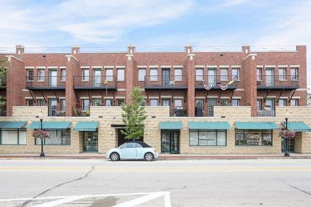 Property photo of 210 N Cass Avenue #6 in Westmont, Illinois