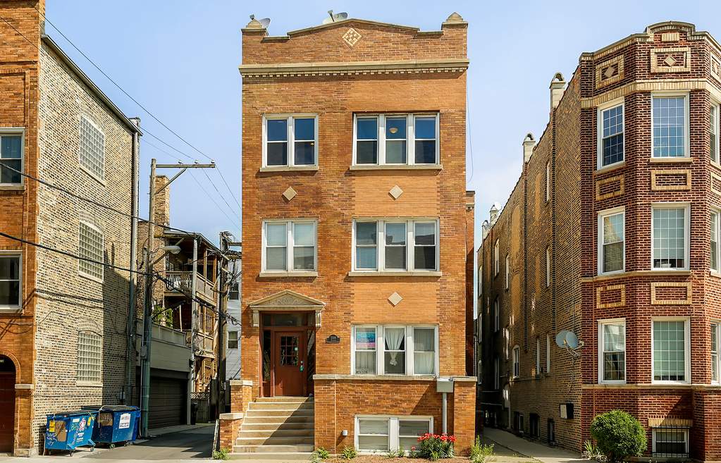 Property photo of 2346 W Augusta Boulevard #3F in Chicago, Illinois