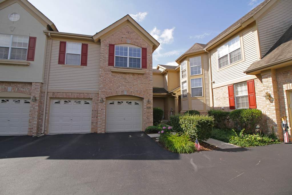 Property photo of 4104 Spyglass Circle in Palos Heights, Illinois