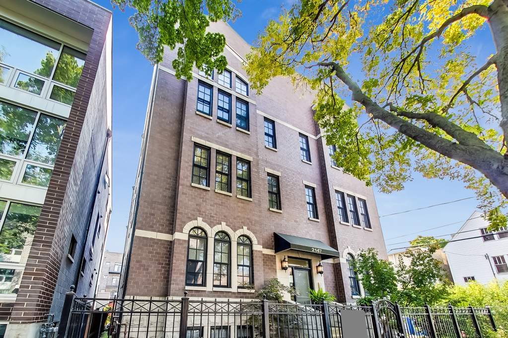 Property photo of 2147 W Rice Street #2E in Chicago, Illinois