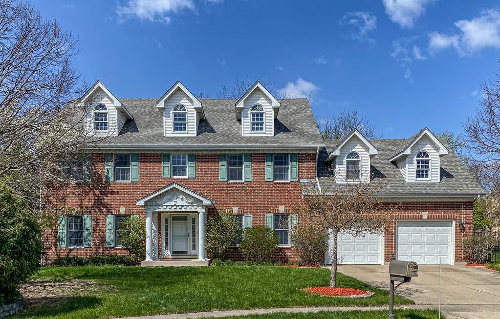 Property photo of 6808 Caitlin Court in Willowbrook, Illinois