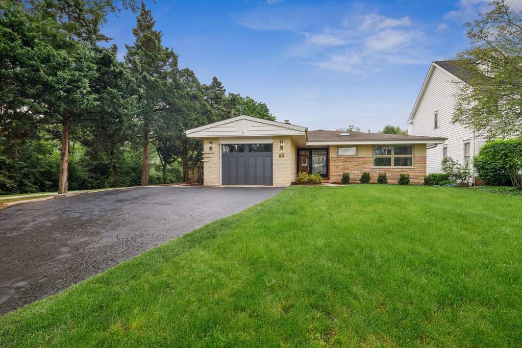 Property photo of 83 Waverly Avenue in Clarendon Hills, Illinois