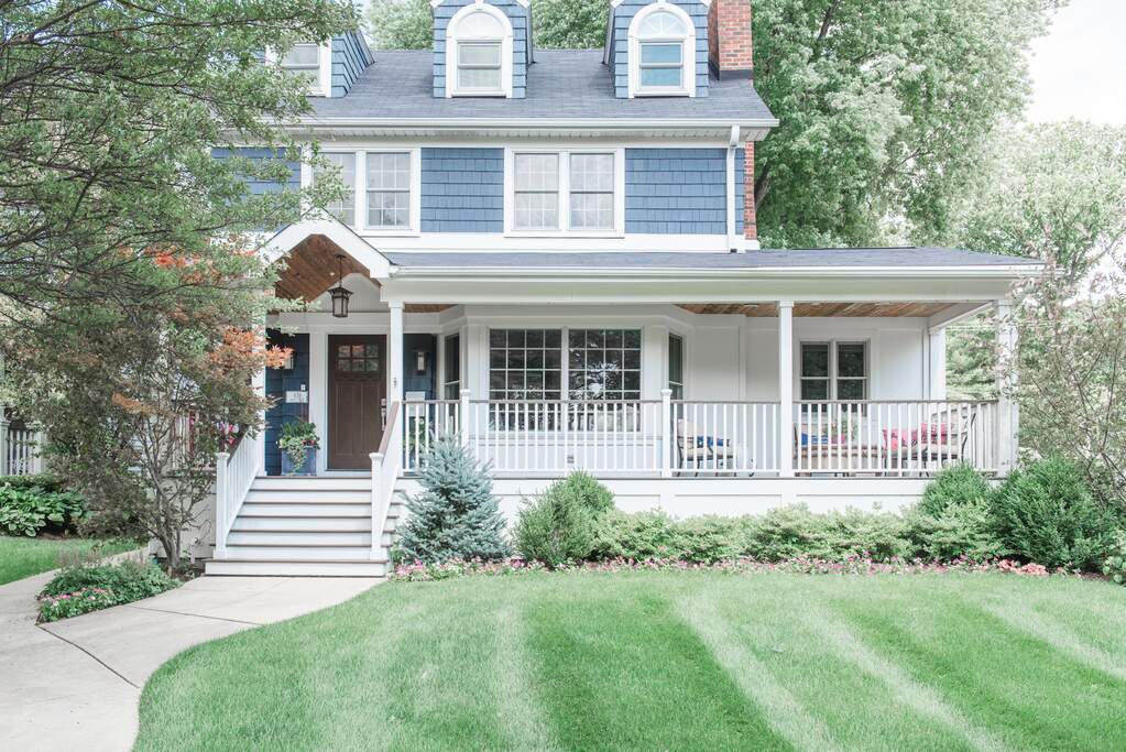 Property photo of 639 S Grant Street in Hinsdale, Illinois