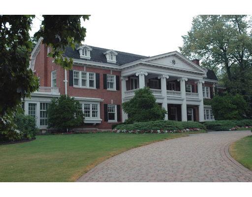 Property photo of 419 S Oak in Hinsdale, Illinois