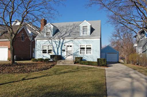 Property photo of 742 S Vine Street in Hinsdale, Illinois