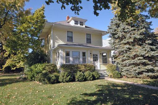 Property photo of 232 S Clay Street in Hinsdale, Illinois