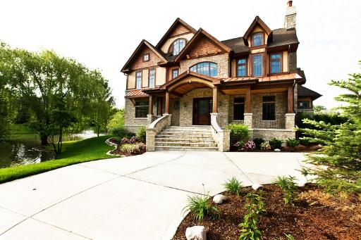 Property photo of 3 Oak Court in Oak Brook, Illinois