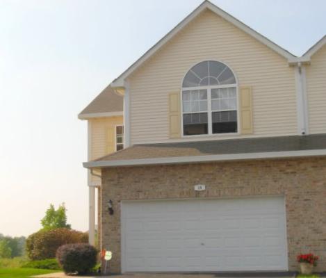 Property photo of 19 Lily Court #19 in Bolingbrook, Illinois