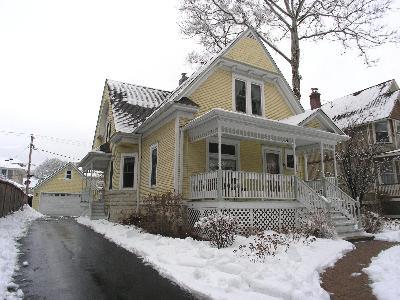 Property photo of 114 N Catherine Avenue in La Grange, Illinois