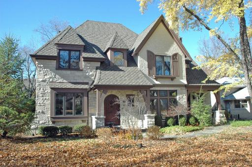 Property photo of 710 S Monroe Street in Hinsdale, Illinois